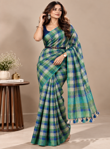 Checked 120 Count Mul Cotton Saree With Green & Royal Blue