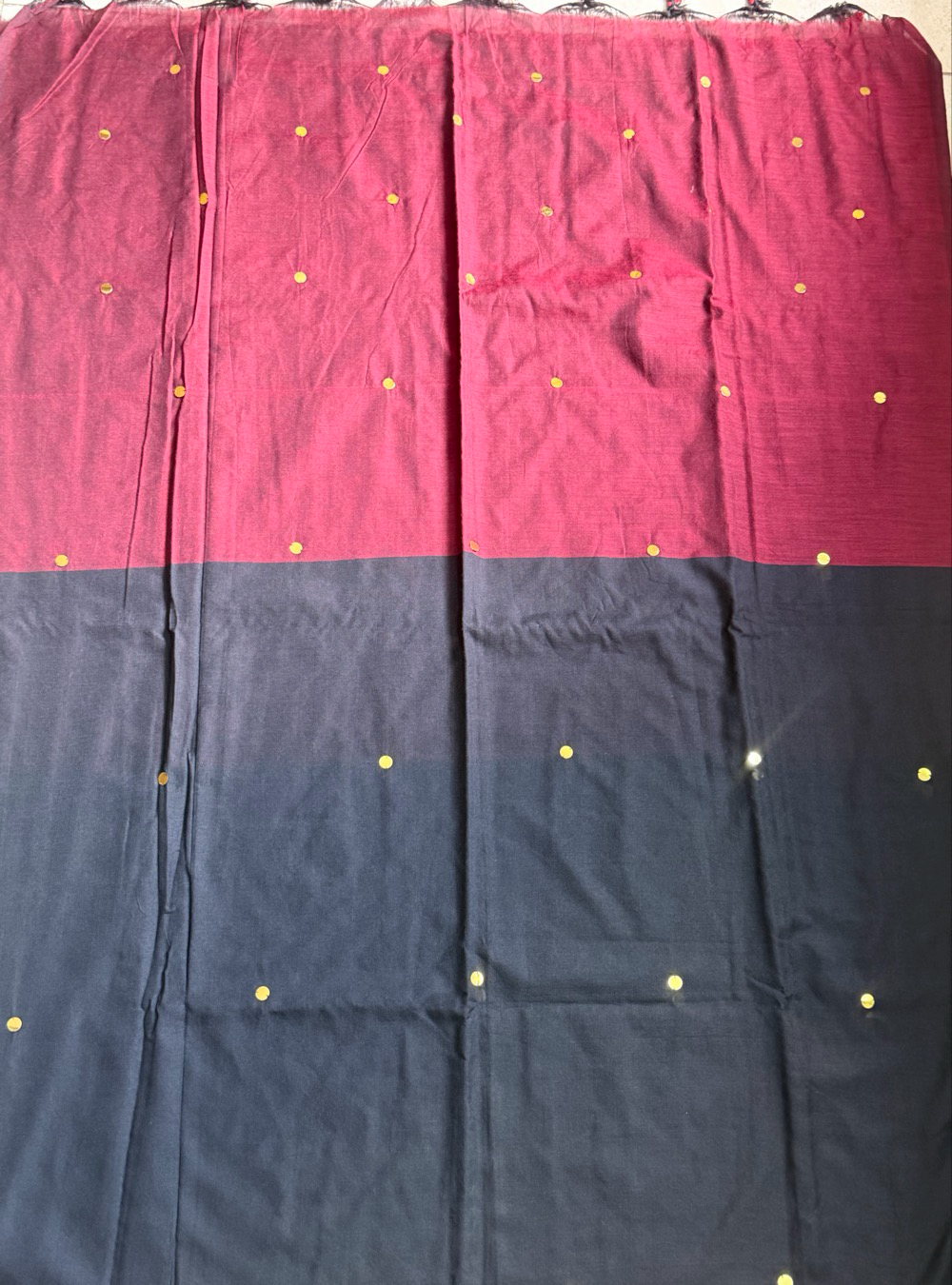 120 Count Mul Cotton Saree _ Black with Maroon Colour with Ghunia Work
