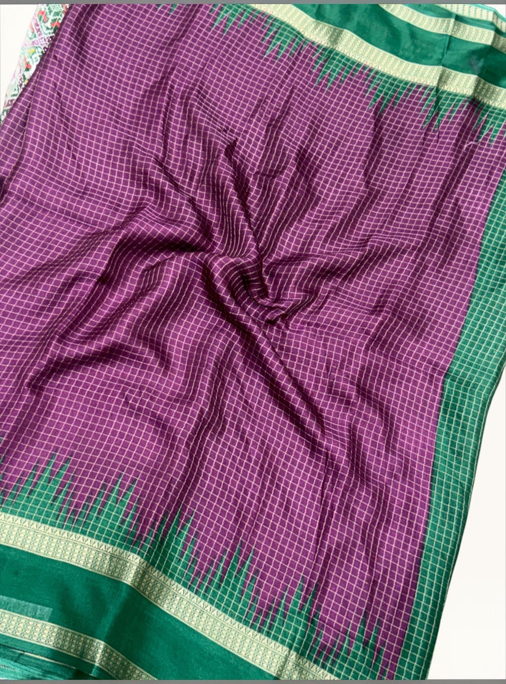 KANISHKA SILKS deep magenta and green checked viscose chiffon saree with a traditional gold temple border